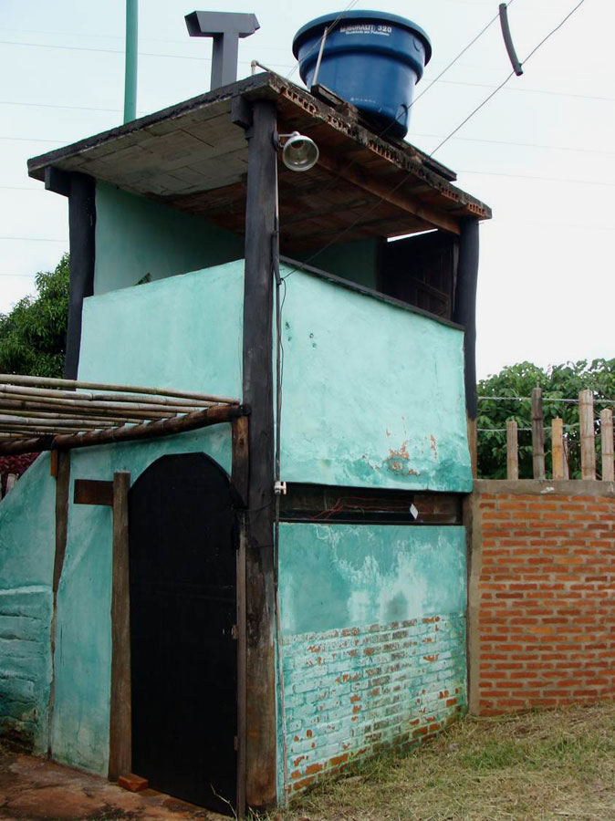Banheiro seco no Sítio Beira Serra em Botucatu – SP (Foto: André Fossaluza)